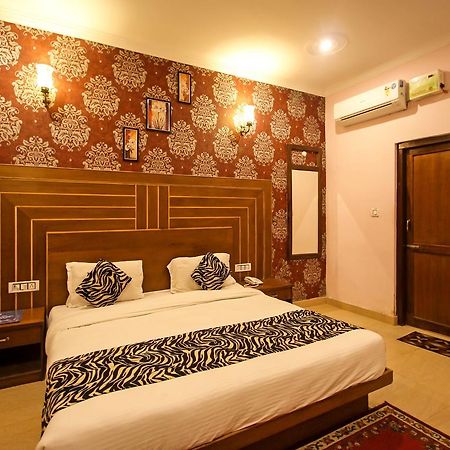 V Resorts Dukes Den Resort Ramnagar  Zewnętrze zdjęcie